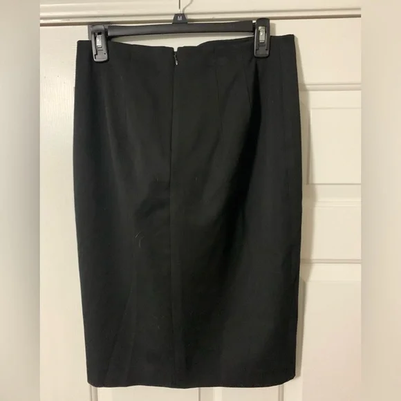 Ruffled Fitted Skirt - Picture 2 of 3